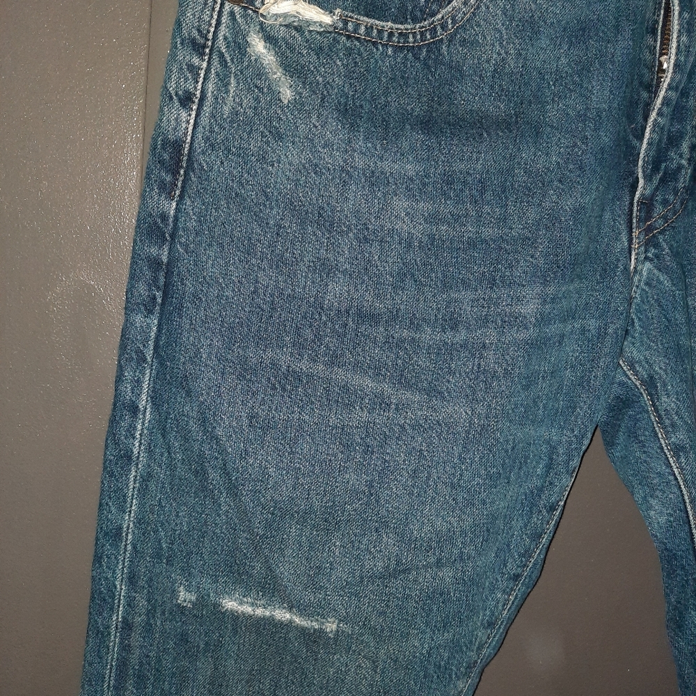 Levi Ripped Jeans - Picture 4 of 4